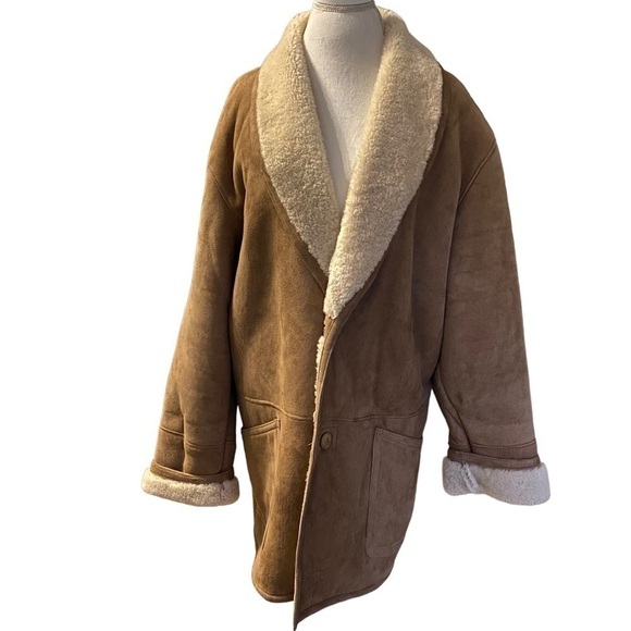 hide Society Shearling Jacket - vintage - Picture 2 of 16